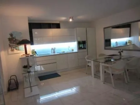 Residenz Degli Angioli * أسكونا